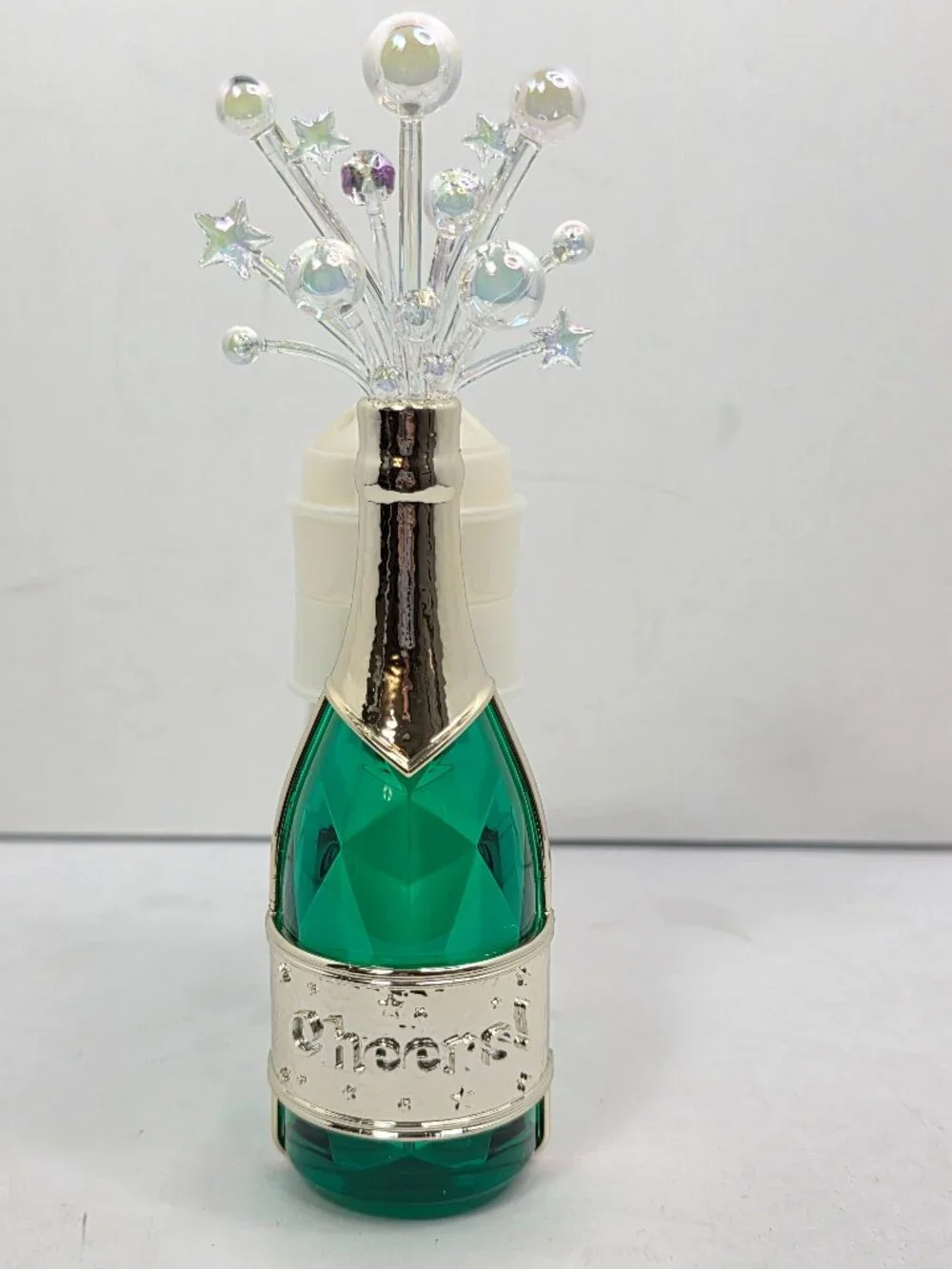 Bath and Body Works Cheers Party Prosecco Champagne Wallflower Diffuser Plug In